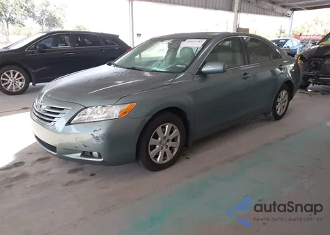2009 Toyota Camry Xle z USA, uszkodzony, nr VIN 4T1BE46KX9U815334